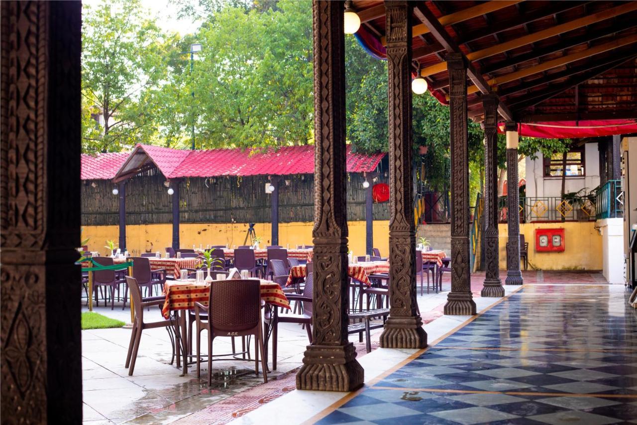 Amantra Shilpi Resort & Spa Udaipur Exterior foto